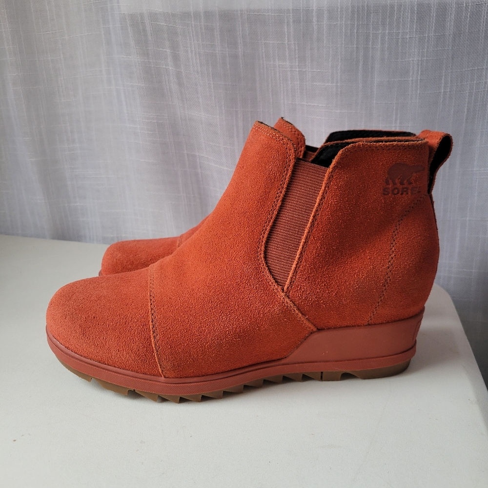Sorel women's Evie pull-on waterproof wedge bootie size 9